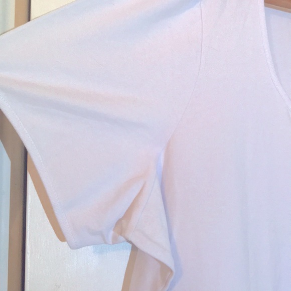 Beautiful white top - Picture 3 of 4